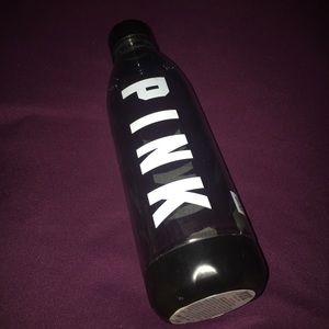 VS Pink waterbottle